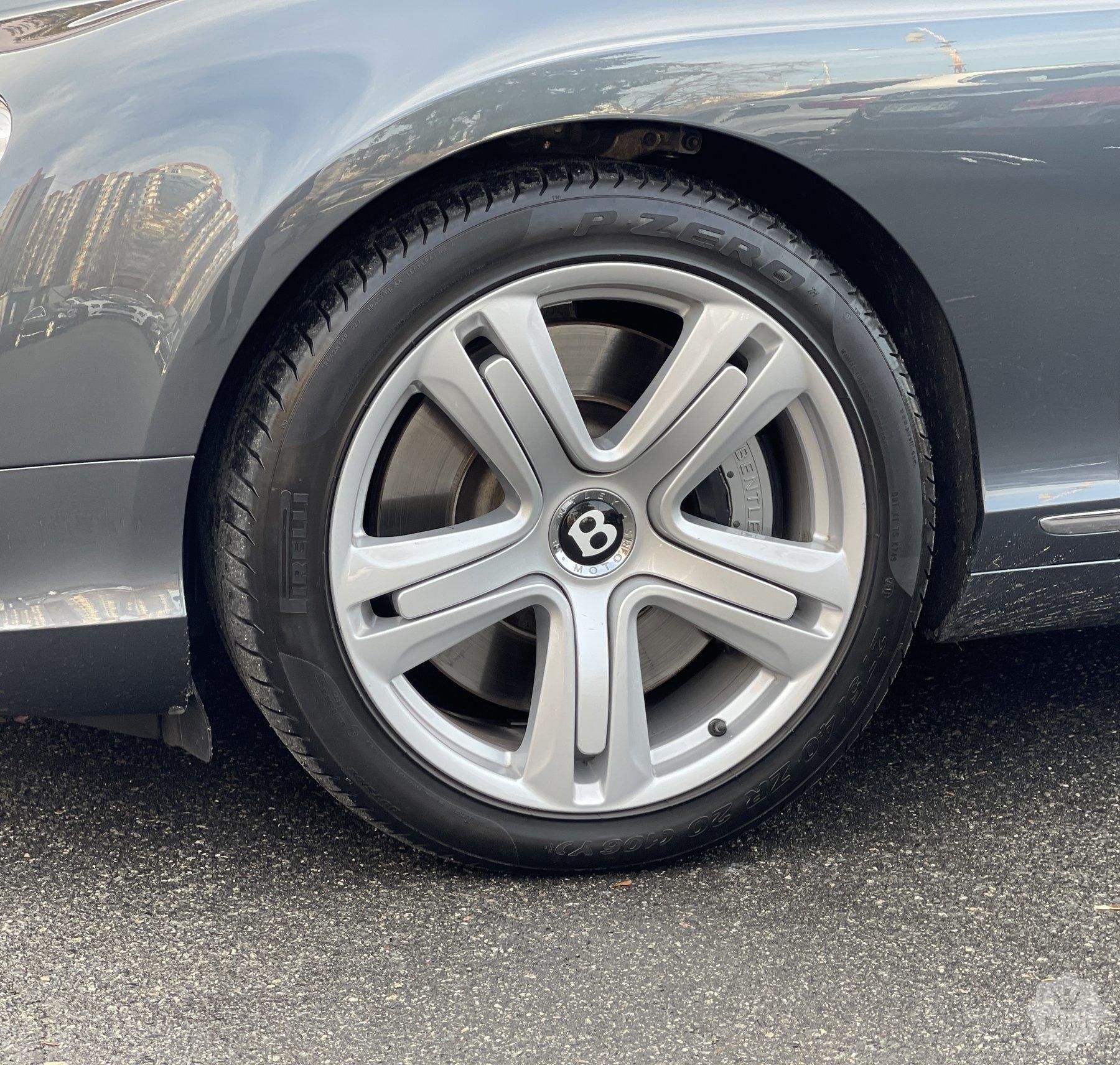 Продажа спортивного купе Bentley Continental GT W12 '2011 в Киеве