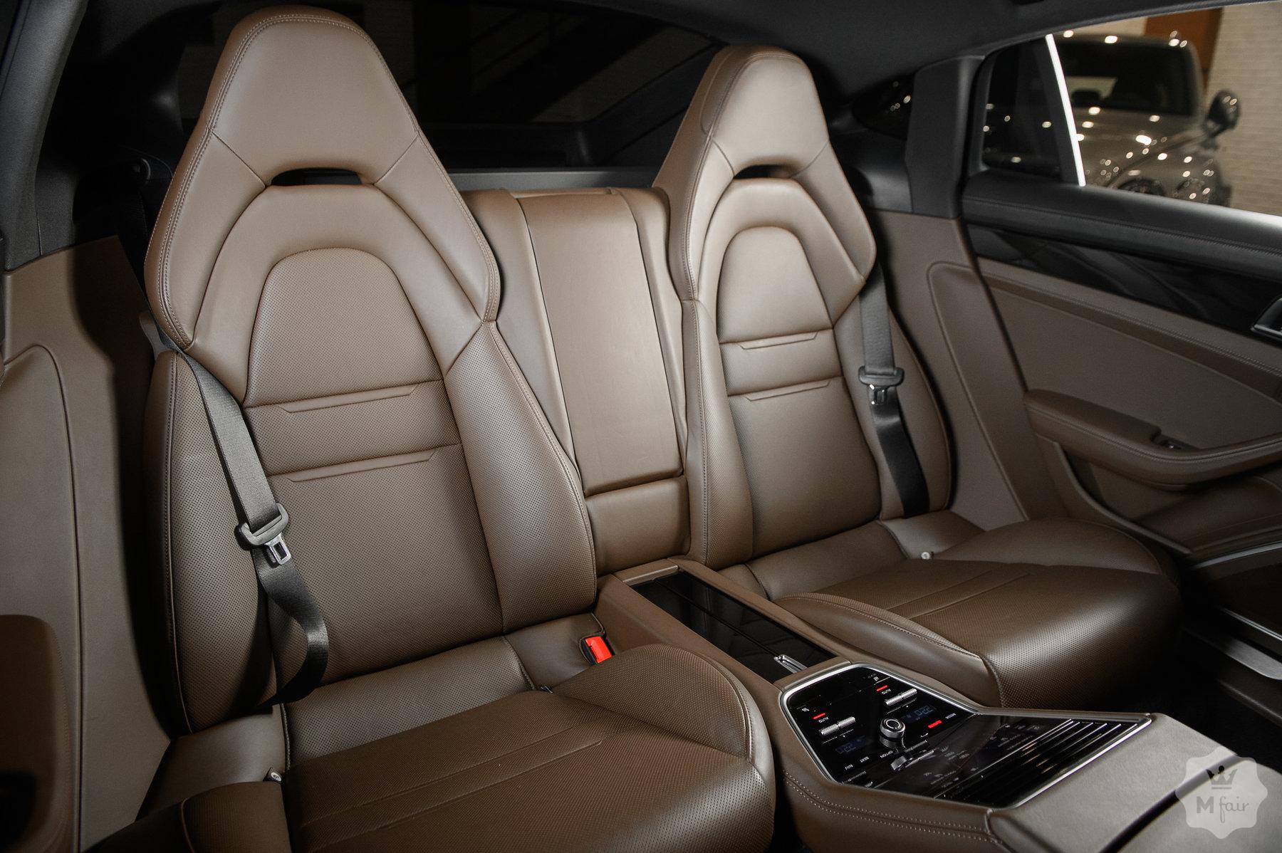 Продажа спортивного Porsche Panamera 4S '2019 в Одессе