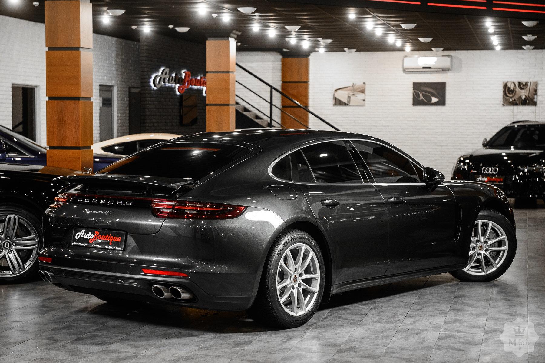 Продажа спортивного Porsche Panamera 4S '2019 в Одессе