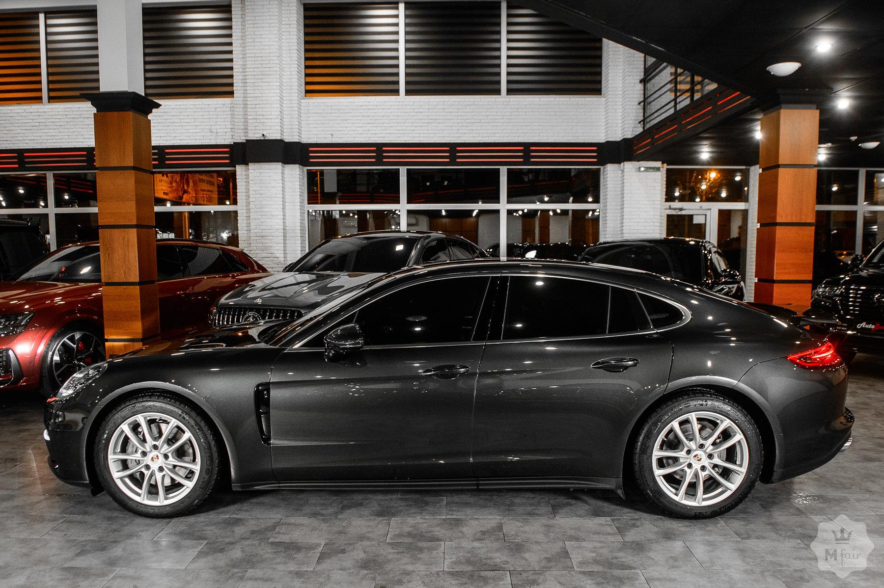 Продажа спортивного Porsche Panamera 4S '2019 в Одессе