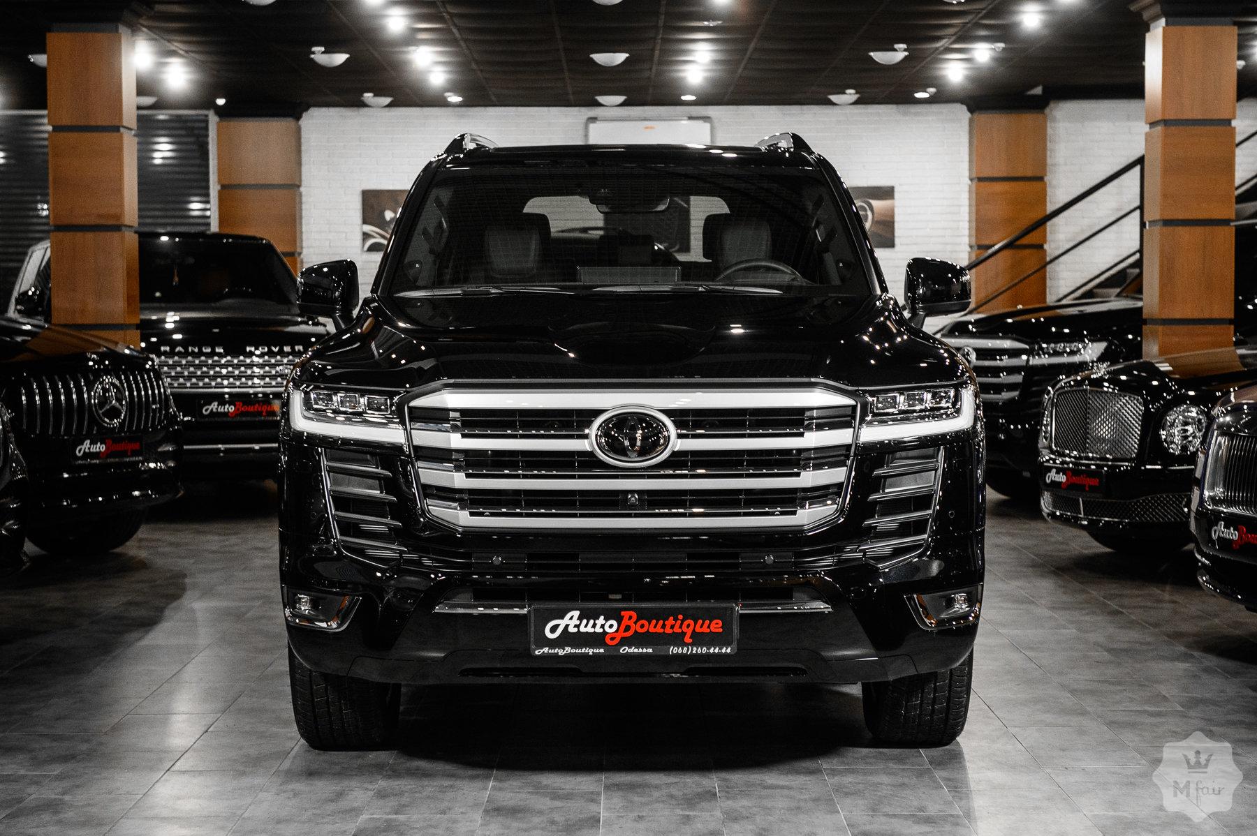 Продажа нового официального Toyota Land Cruiser 300 '2021 в Одессе