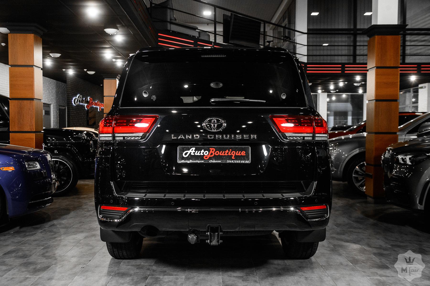 Продажа нового официального Toyota Land Cruiser 300 '2021 в Одессе