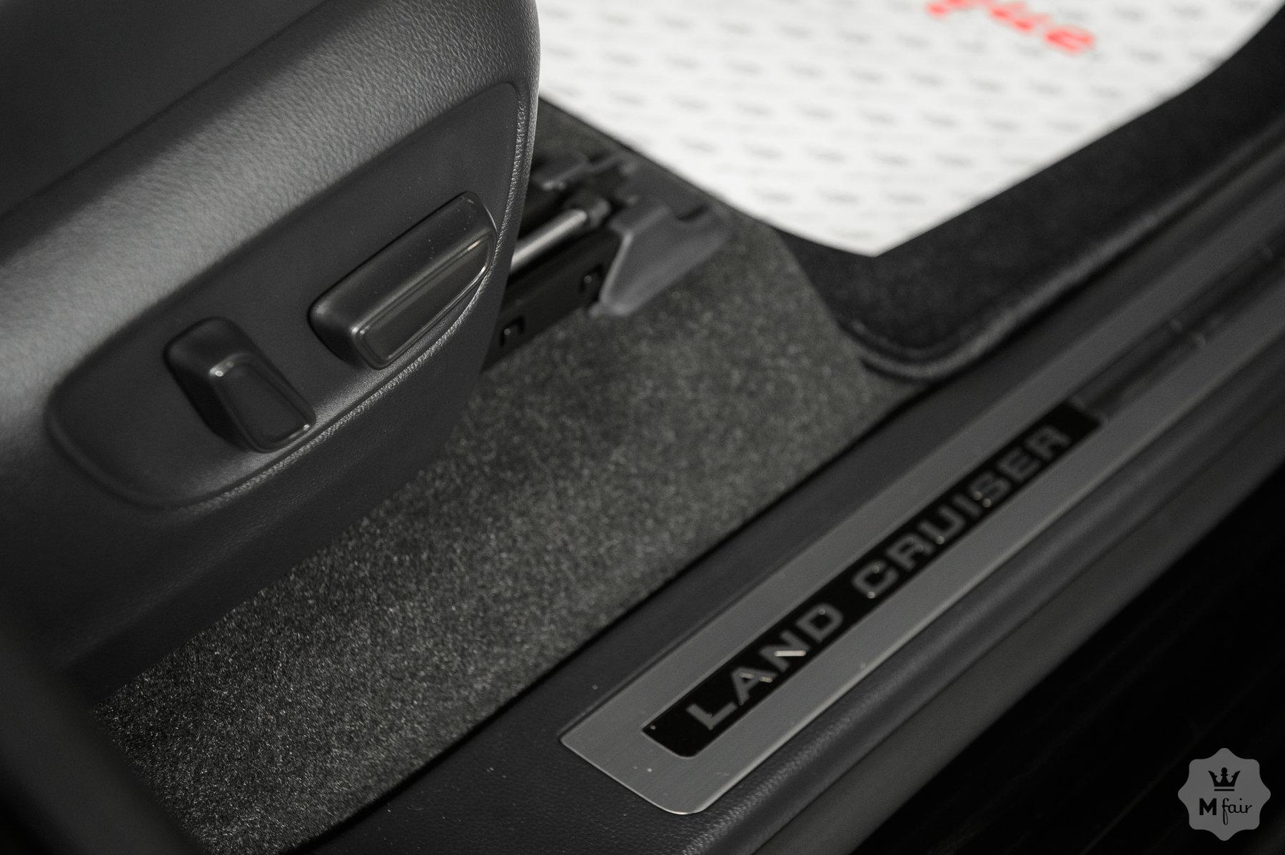 Продажа нового официального Toyota Land Cruiser 300 '2021 в Одессе