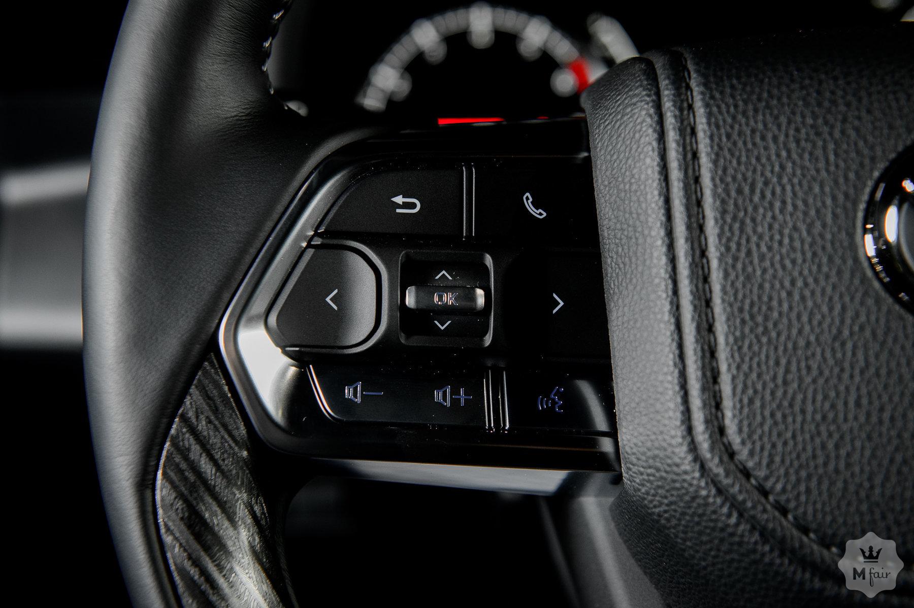 Продажа нового официального Toyota Land Cruiser 300 '2021 в Одессе