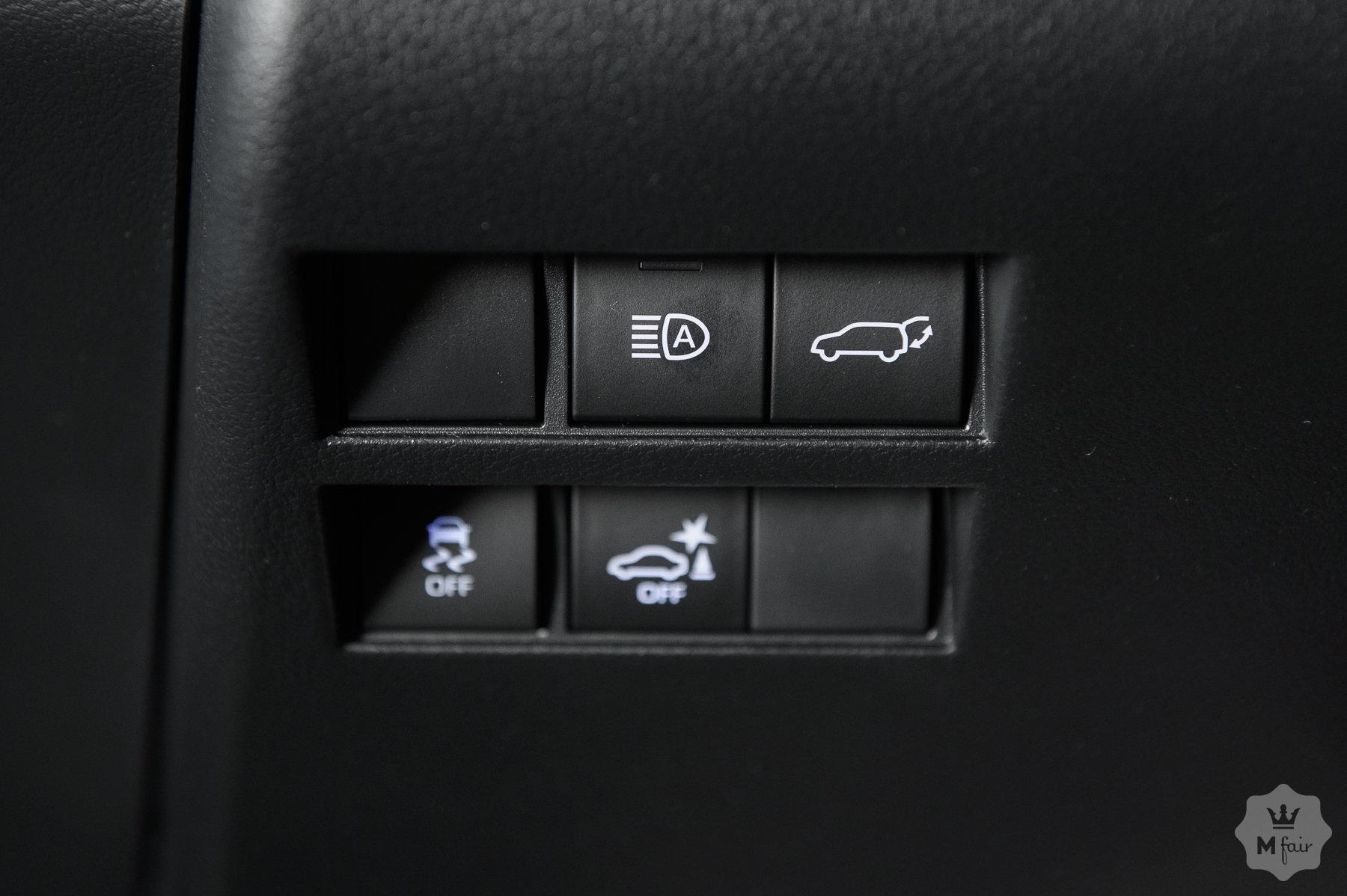 Продажа нового официального Toyota Land Cruiser 300 '2021 в Одессе