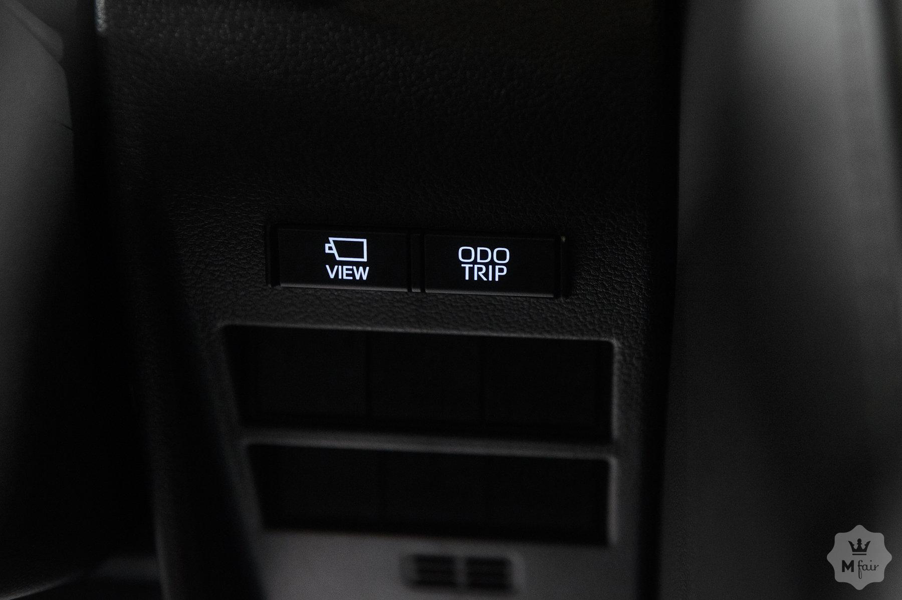 Продажа нового официального Toyota Land Cruiser 300 '2021 в Одессе