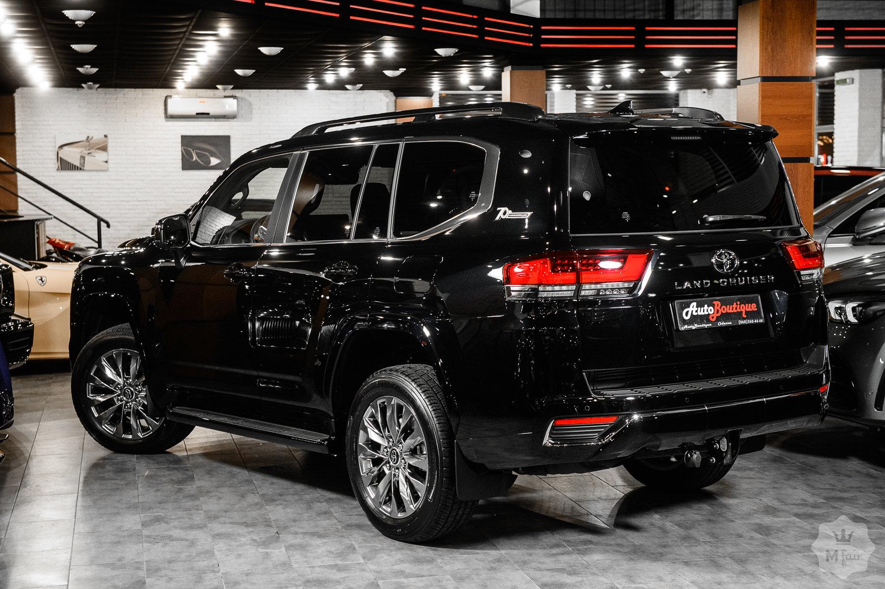 Продажа нового официального Toyota Land Cruiser 300 '2021 в Одессе