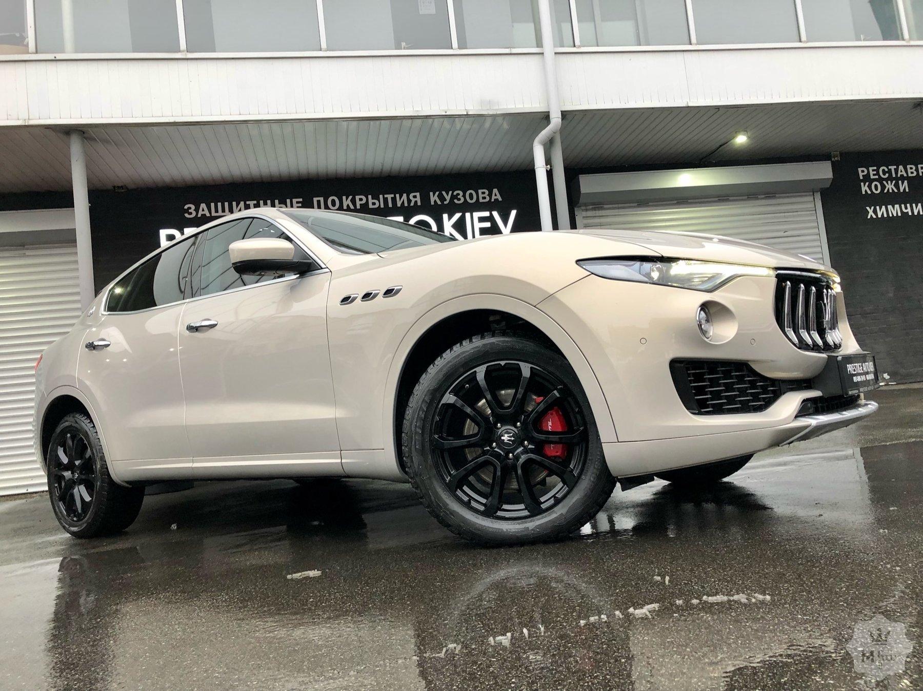 Продажа кроссовера Maserati Levante Diesel V6 '2016 в Киеве