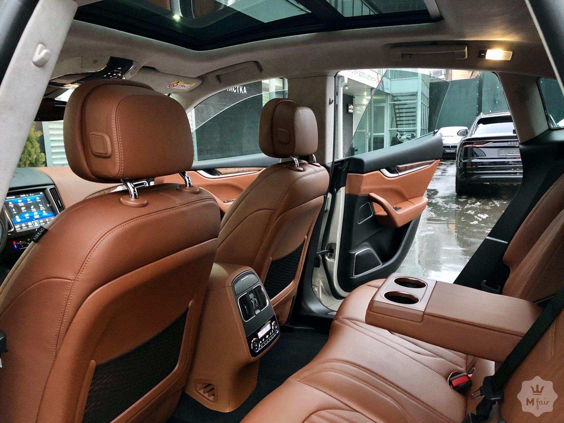 Продажа кроссовера Maserati Levante Diesel V6 '2016 в Киеве