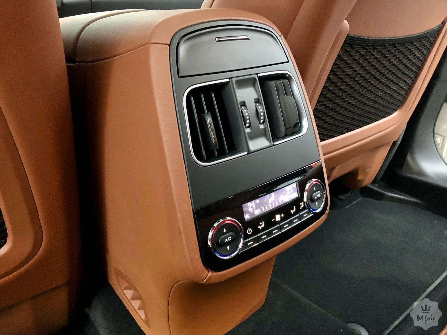 Продажа кроссовера Maserati Levante Diesel V6 '2016 в Киеве