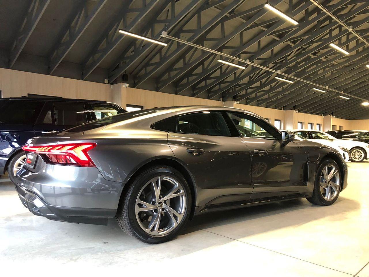 Продажа электро седана Audi e-tron GT quattro '2021 в Киеве