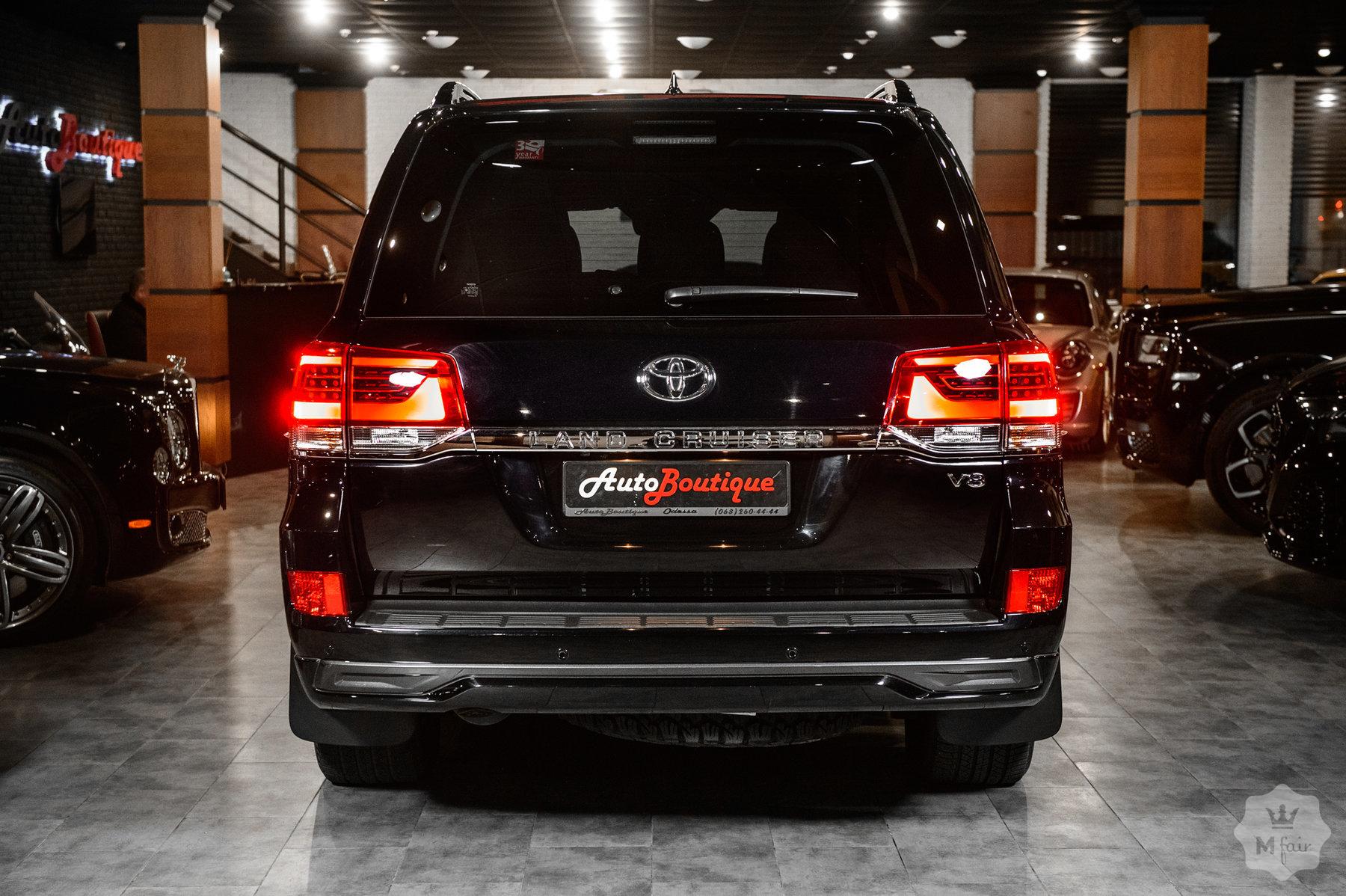 Продажа бронированной Toyota Land Cruiser 200 B7 '2017 в Одессе