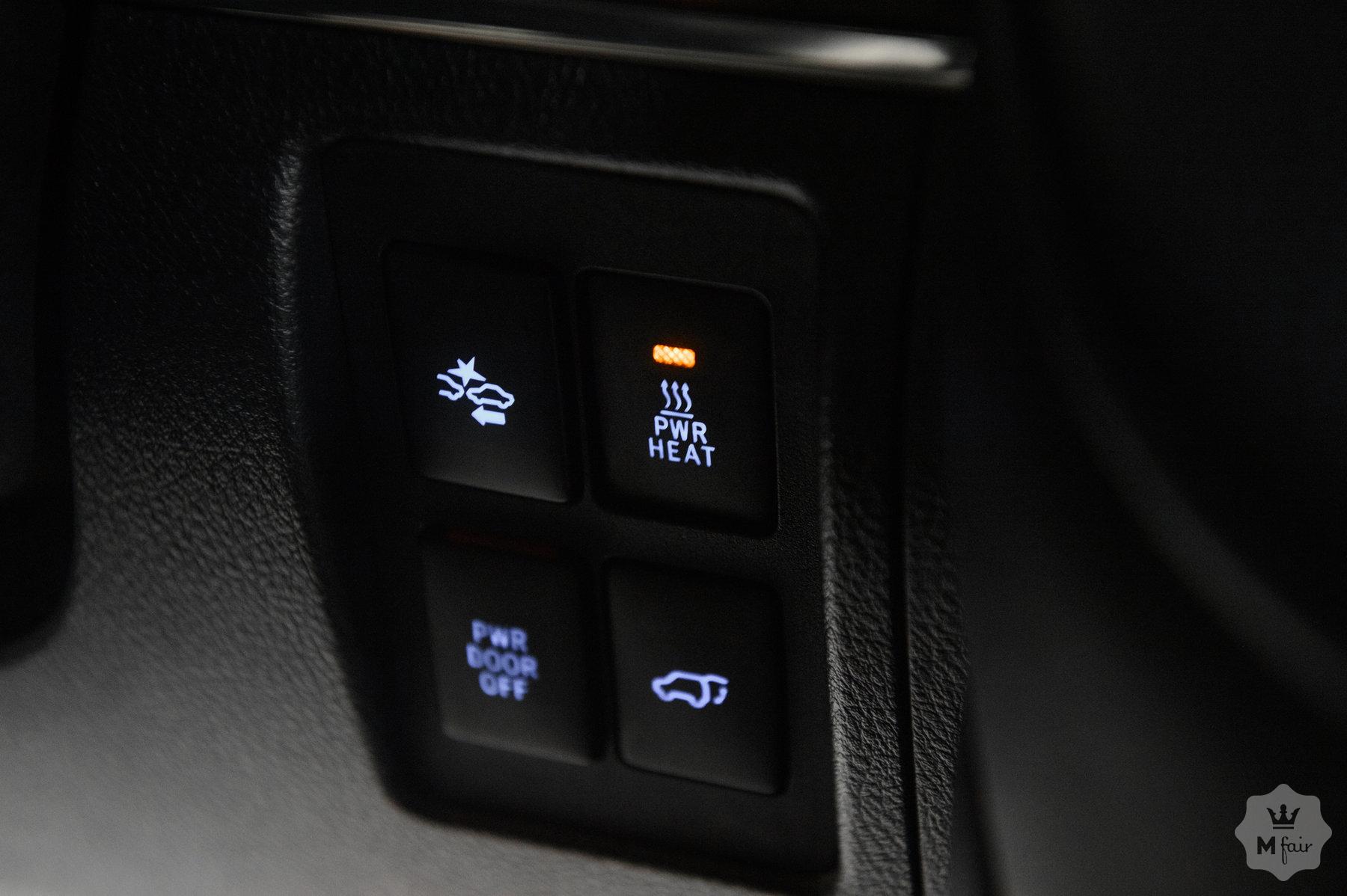 Продажа бронированной Toyota Land Cruiser 200 B7 '2017 в Одессе