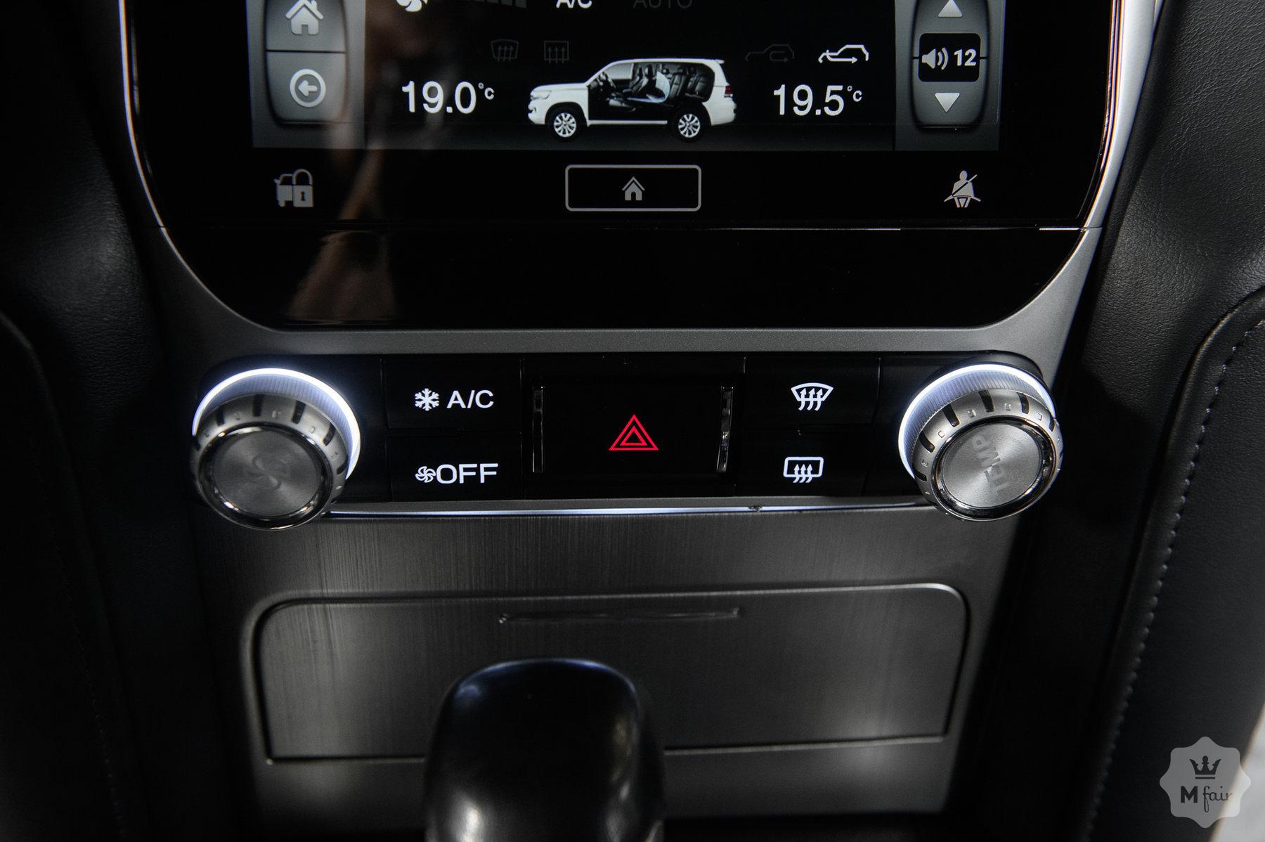 Продажа бронированной Toyota Land Cruiser 200 B7 '2017 в Одессе