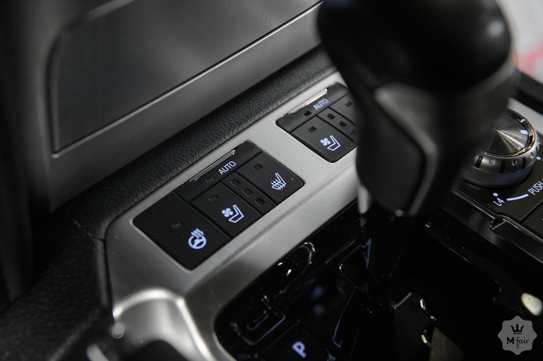 Продажа бронированной Toyota Land Cruiser 200 B7 '2017 в Одессе