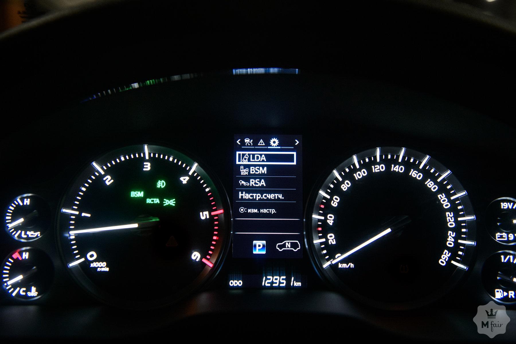 Продажа бронированной Toyota Land Cruiser 200 B7 '2017 в Одессе