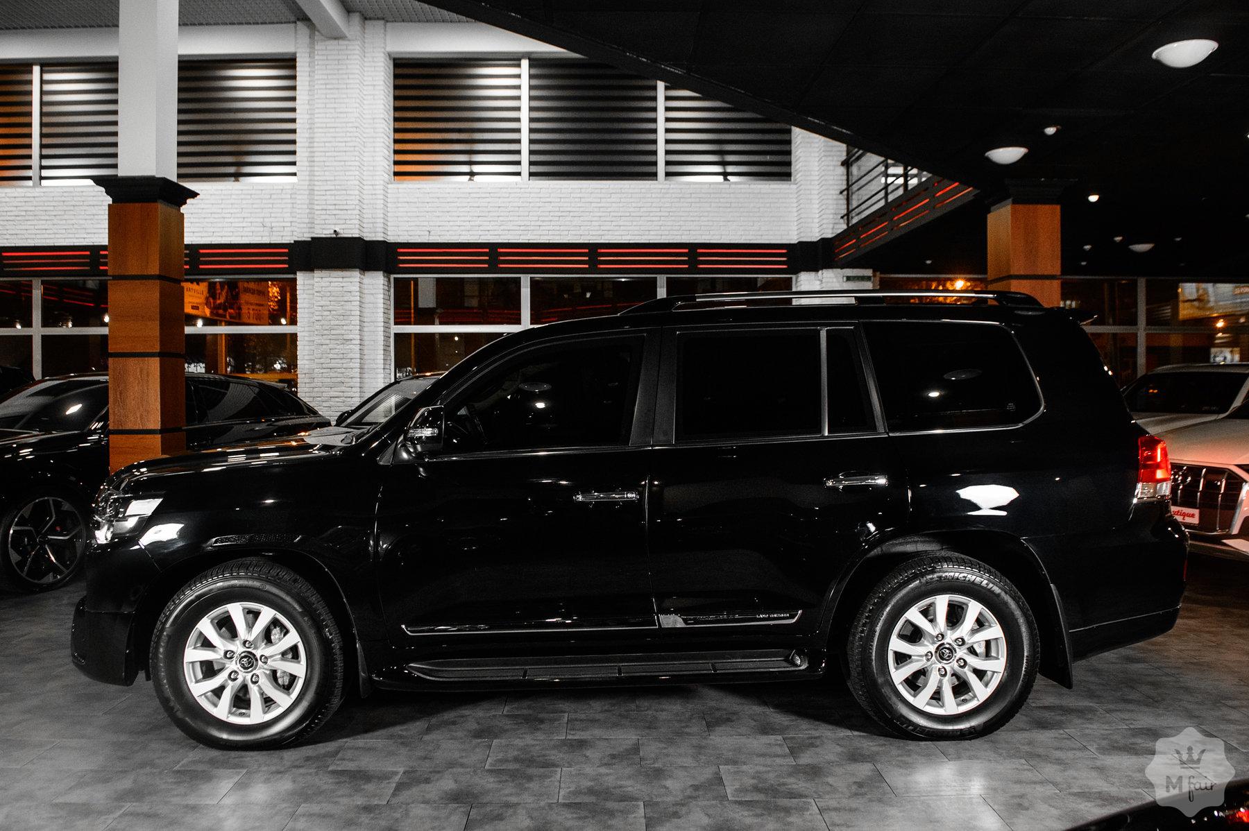 Продажа бронированной Toyota Land Cruiser 200 B7 '2017 в Одессе