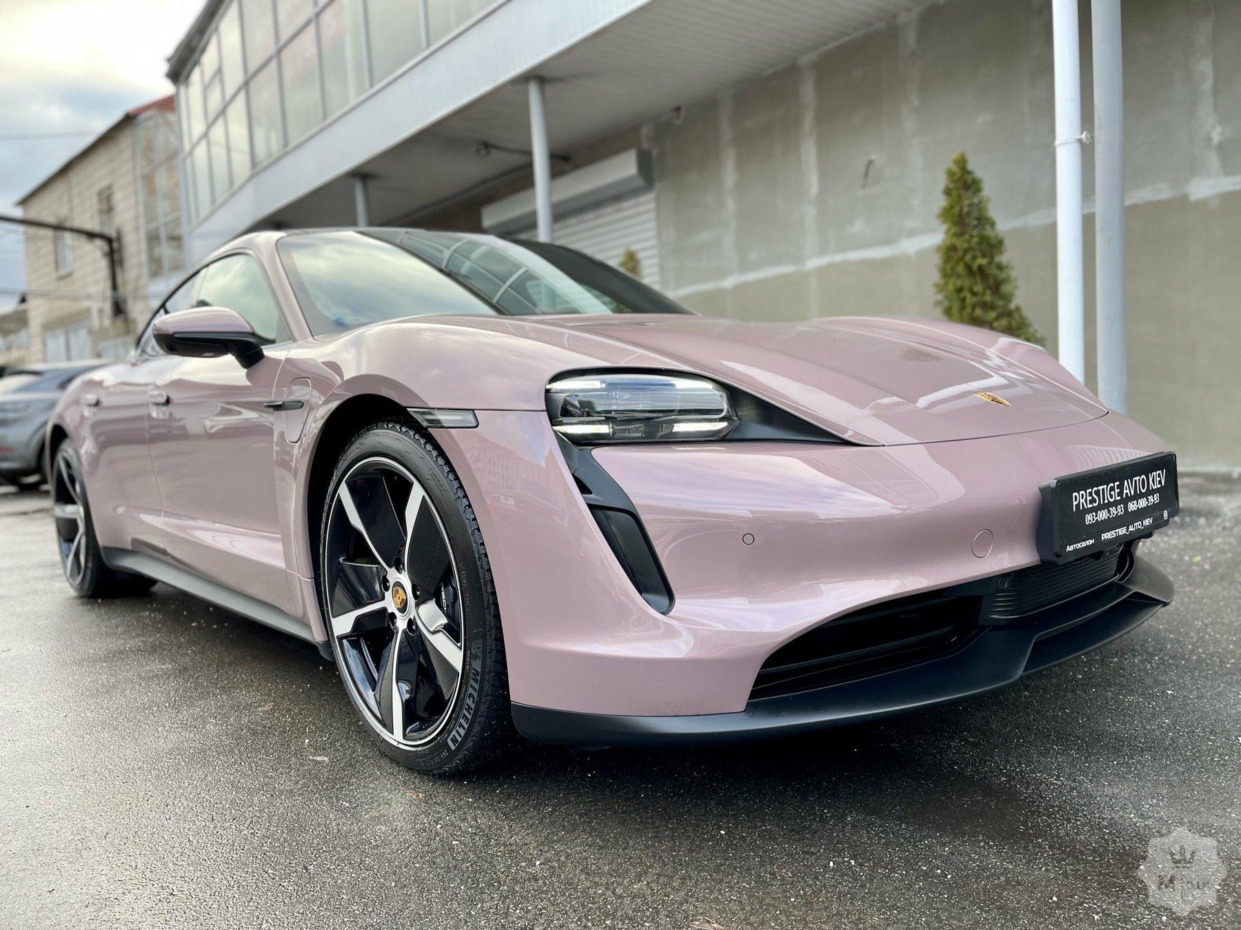 Продажа электрического спорткара Porsche Taycan '2021 в Киеве