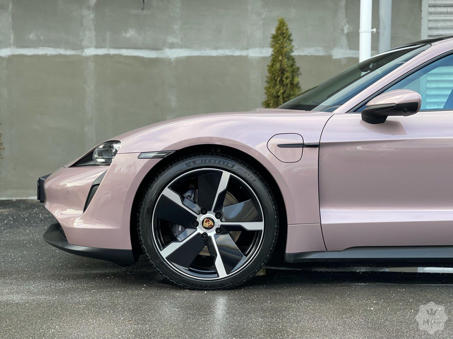 Продажа электрического спорткара Porsche Taycan '2021 в Киеве