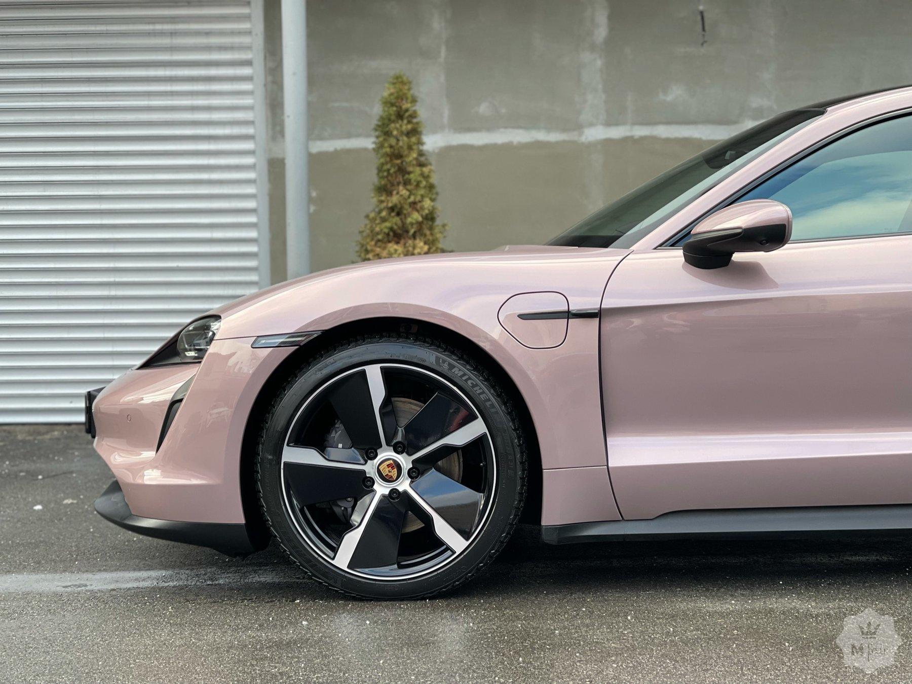 Продажа электрического спорткара Porsche Taycan '2021 в Киеве