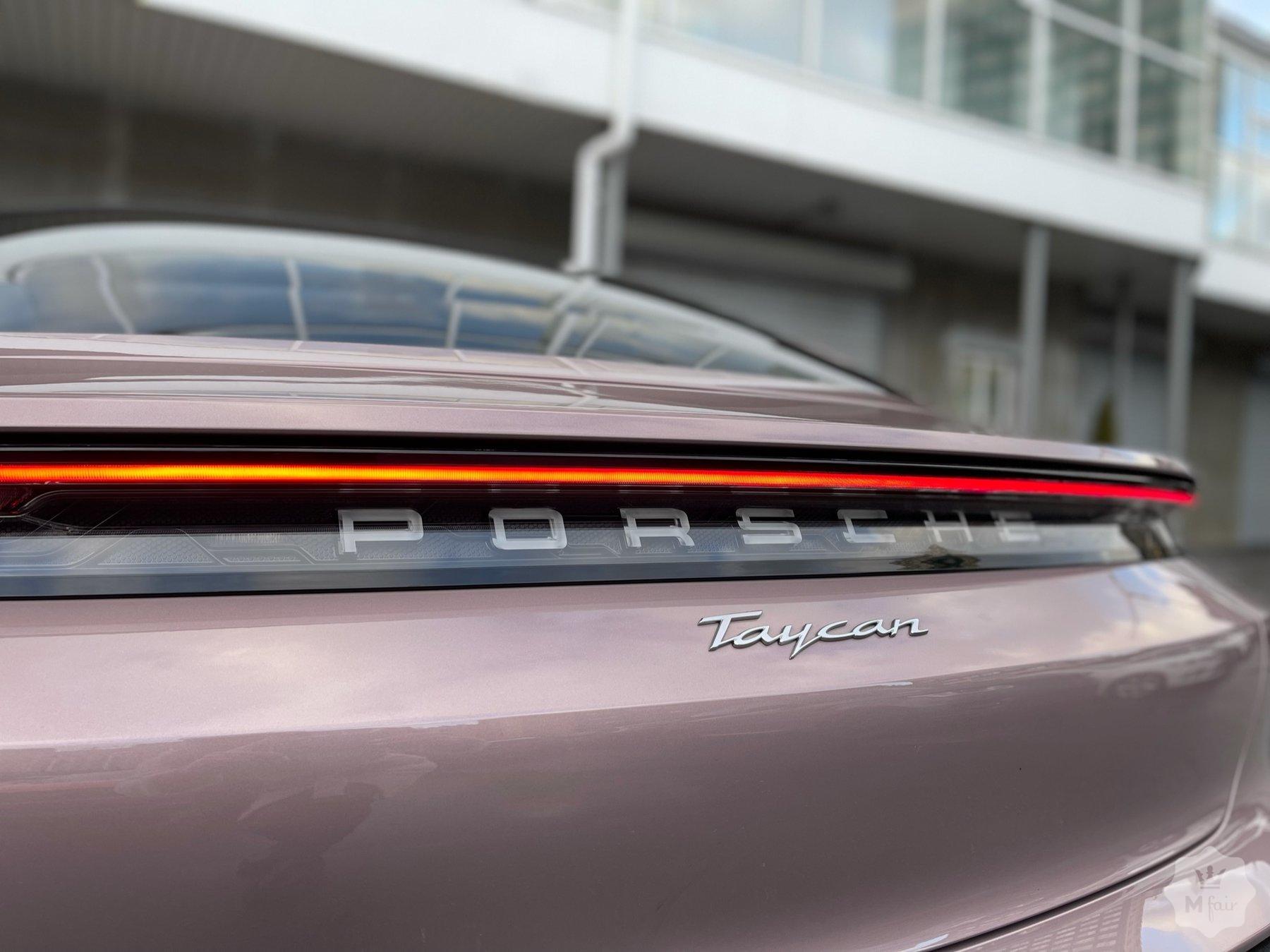 Продажа электрического спорткара Porsche Taycan '2021 в Киеве