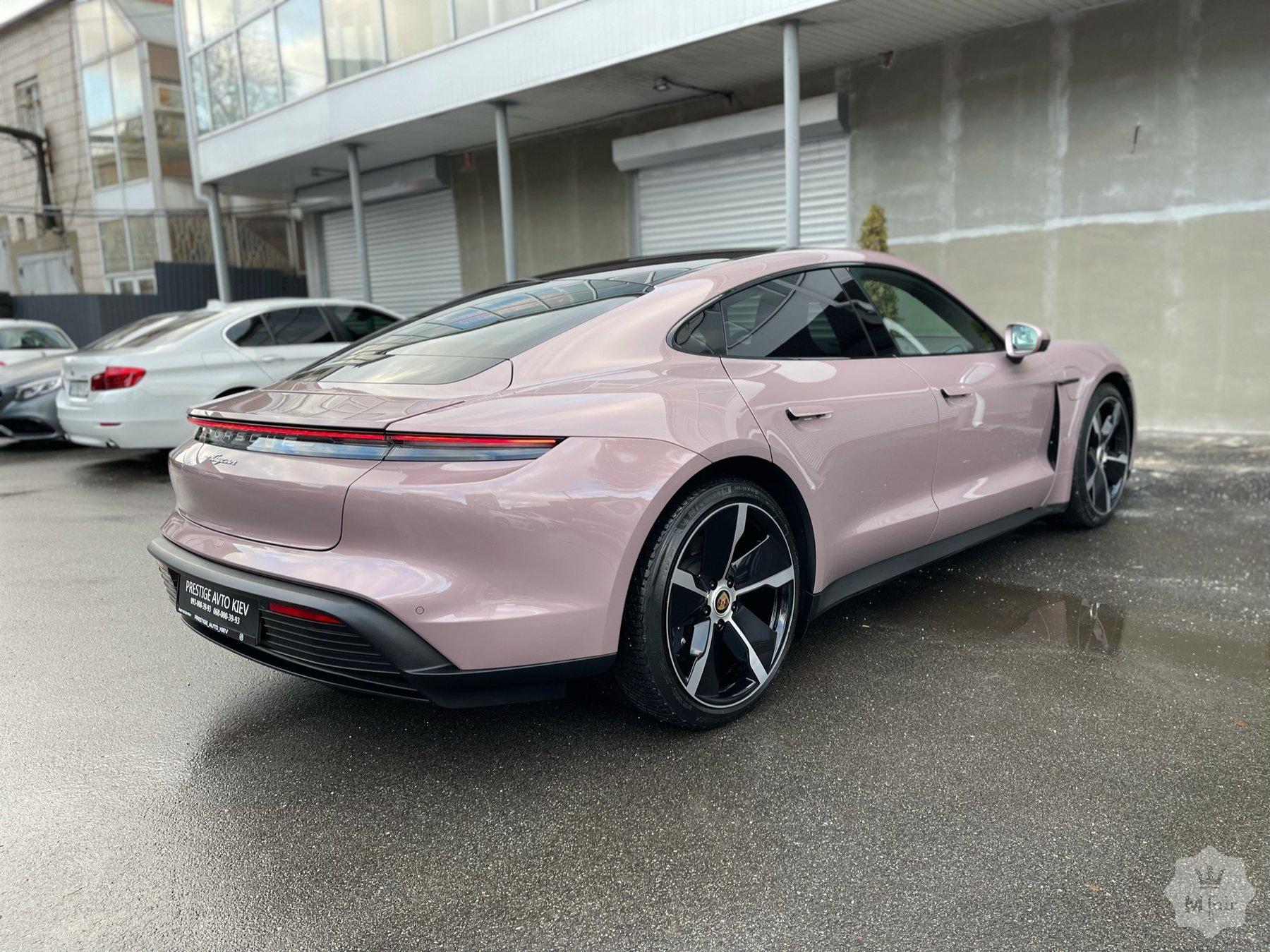 Продажа электрического спорткара Porsche Taycan '2021 в Киеве