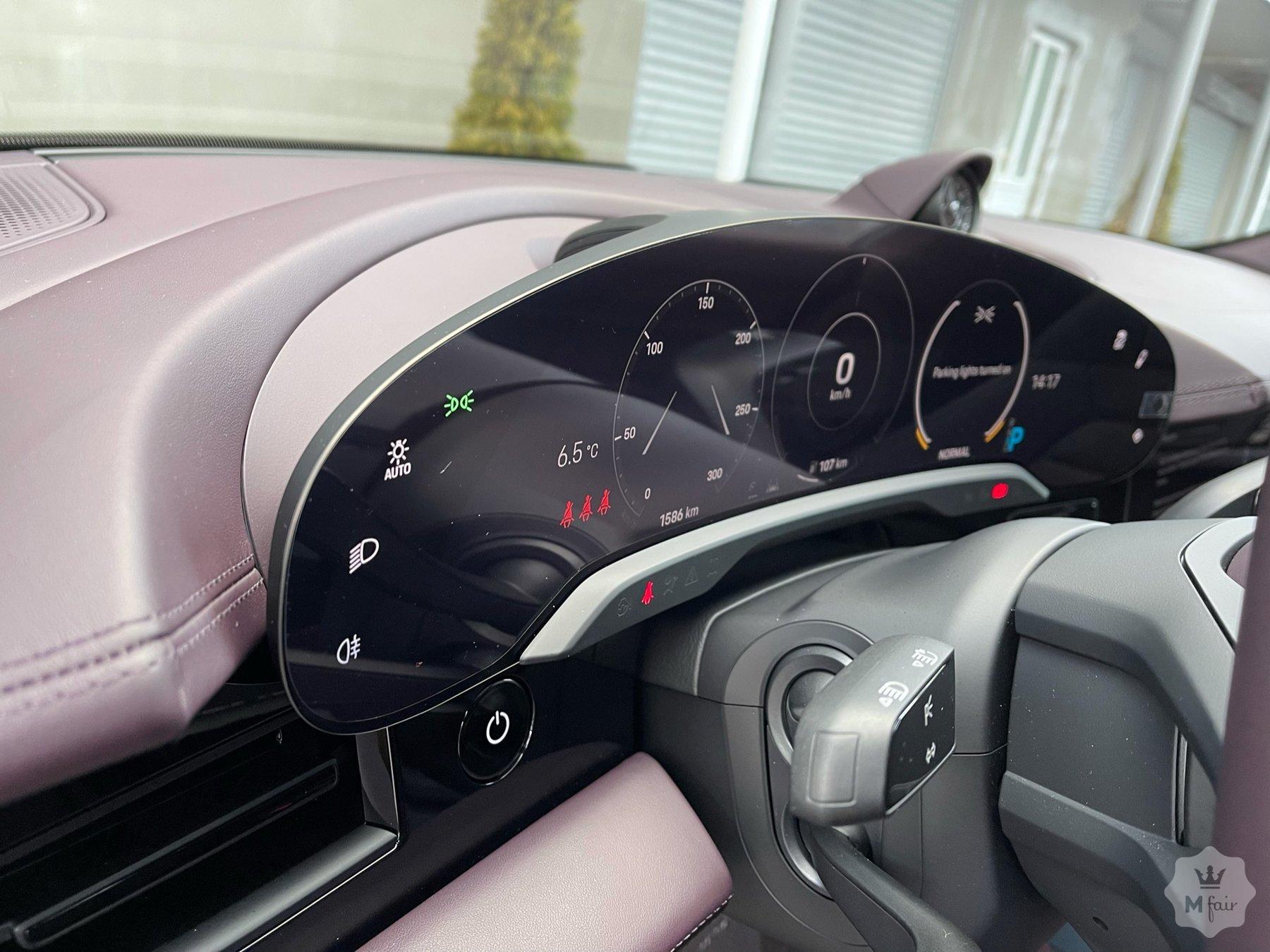 Продажа электрического спорткара Porsche Taycan '2021 в Киеве