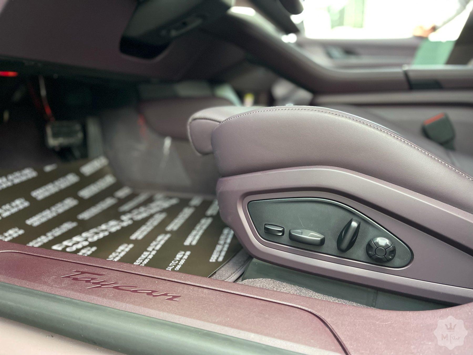 Продажа электрического спорткара Porsche Taycan '2021 в Киеве