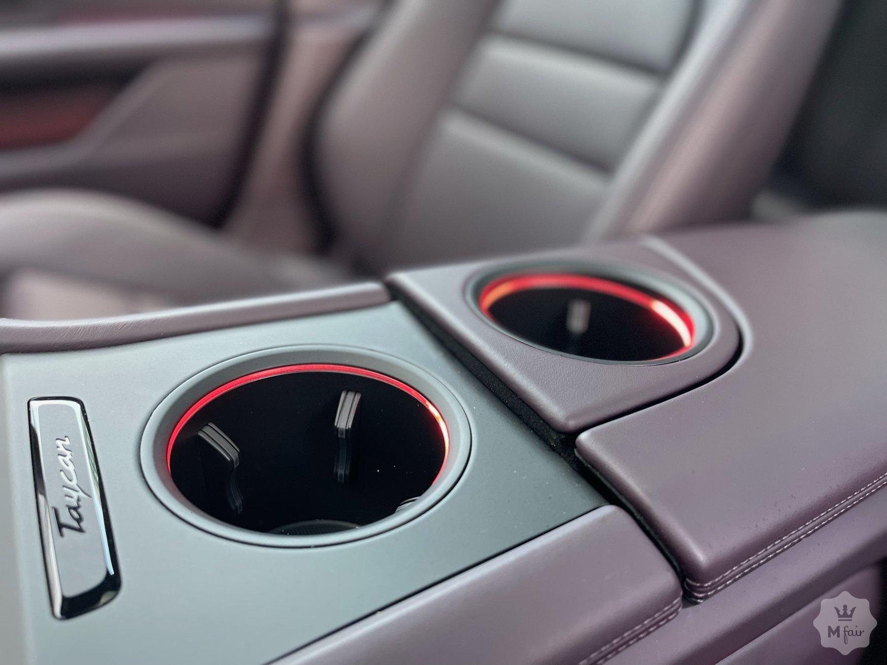 Продажа электрического спорткара Porsche Taycan '2021 в Киеве