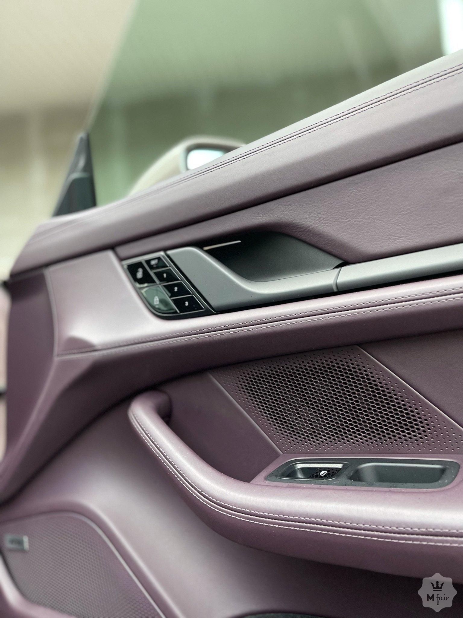 Продажа электрического спорткара Porsche Taycan '2021 в Киеве