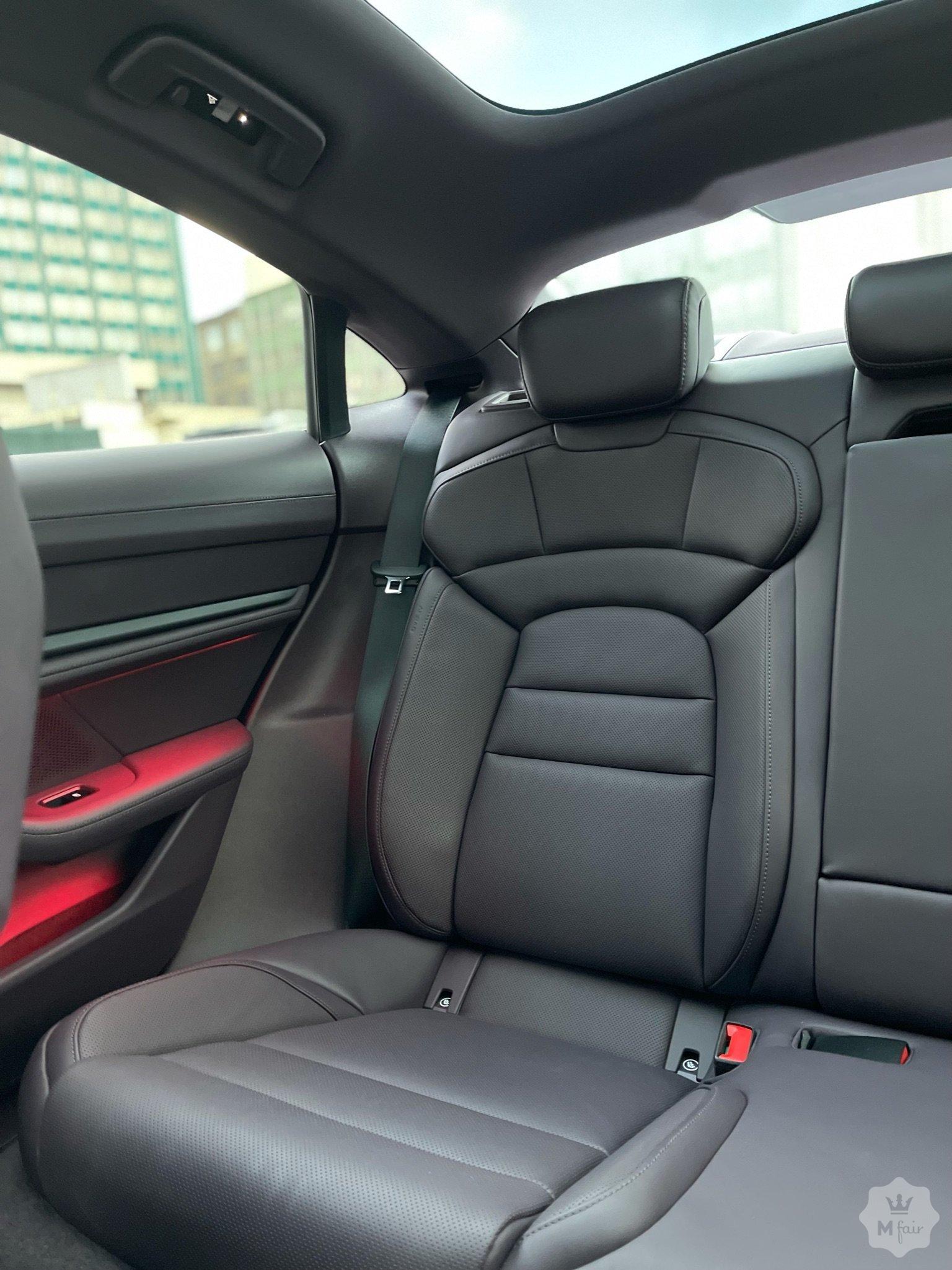 Продажа электрического спорткара Porsche Taycan '2021 в Киеве