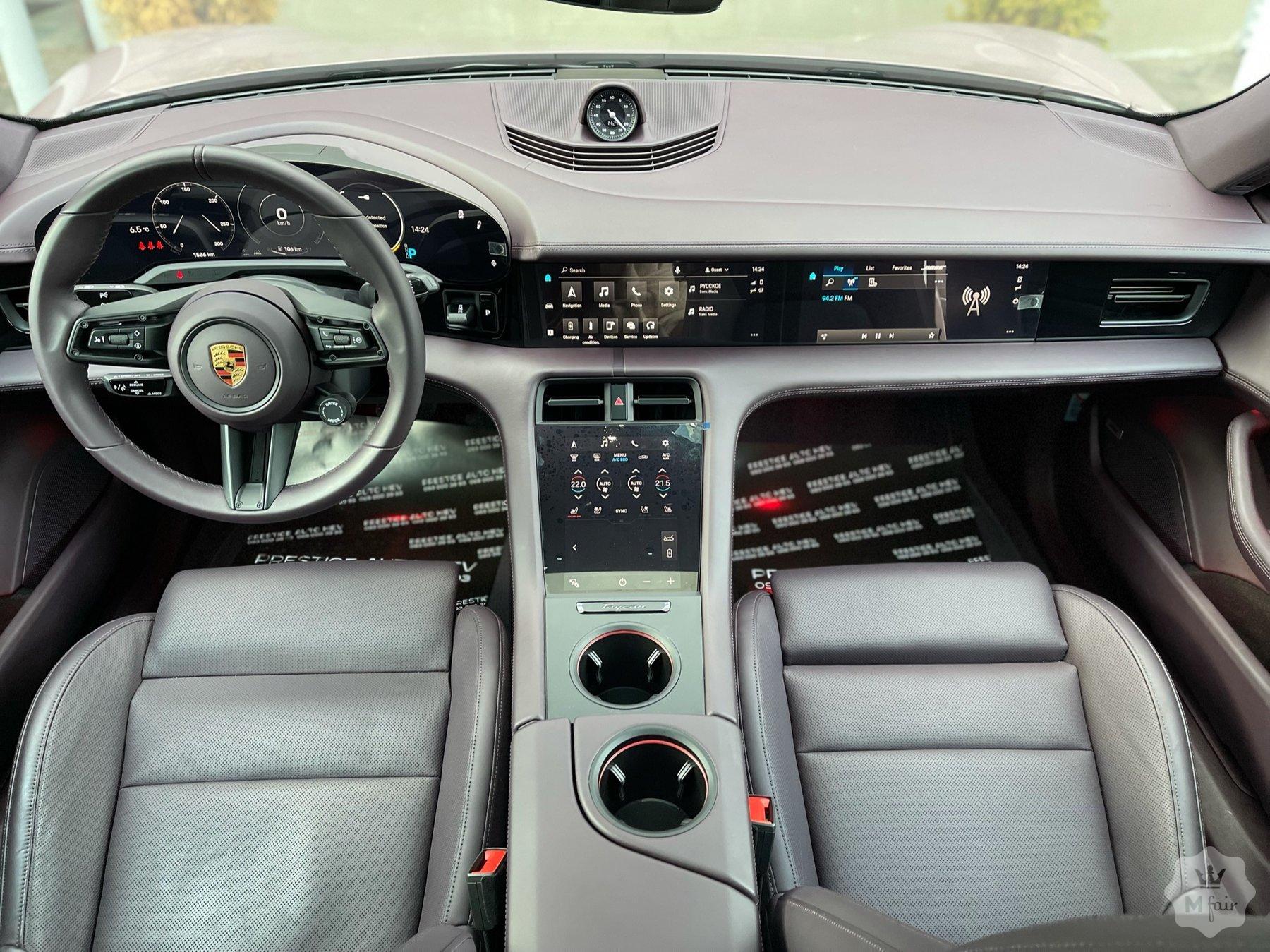 Продажа электрического спорткара Porsche Taycan '2021 в Киеве