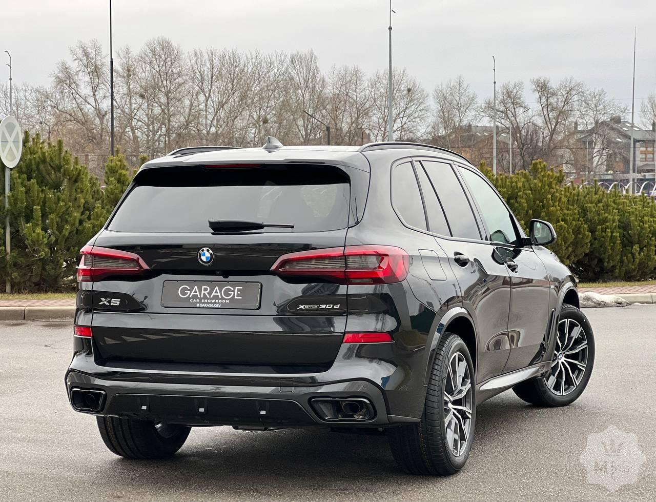 Продажа нового люкс кроссовера BMW X5 M30d (G05) '2021 в Киеве