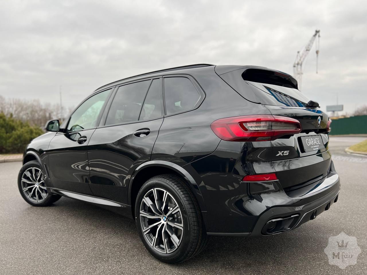 Продажа нового люкс кроссовера BMW X5 M30d (G05) '2021 в Киеве