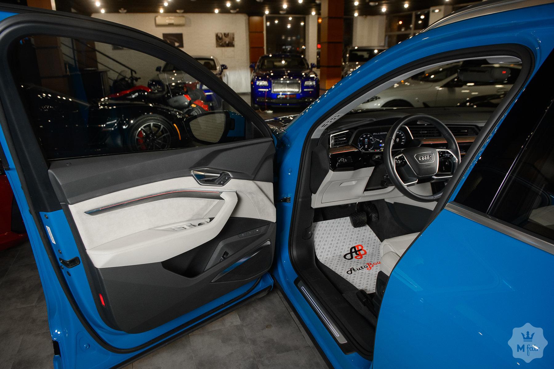 Продажа электро кроссовера Audi E-Tron 55 quattro Prestige '2019 в Одессе