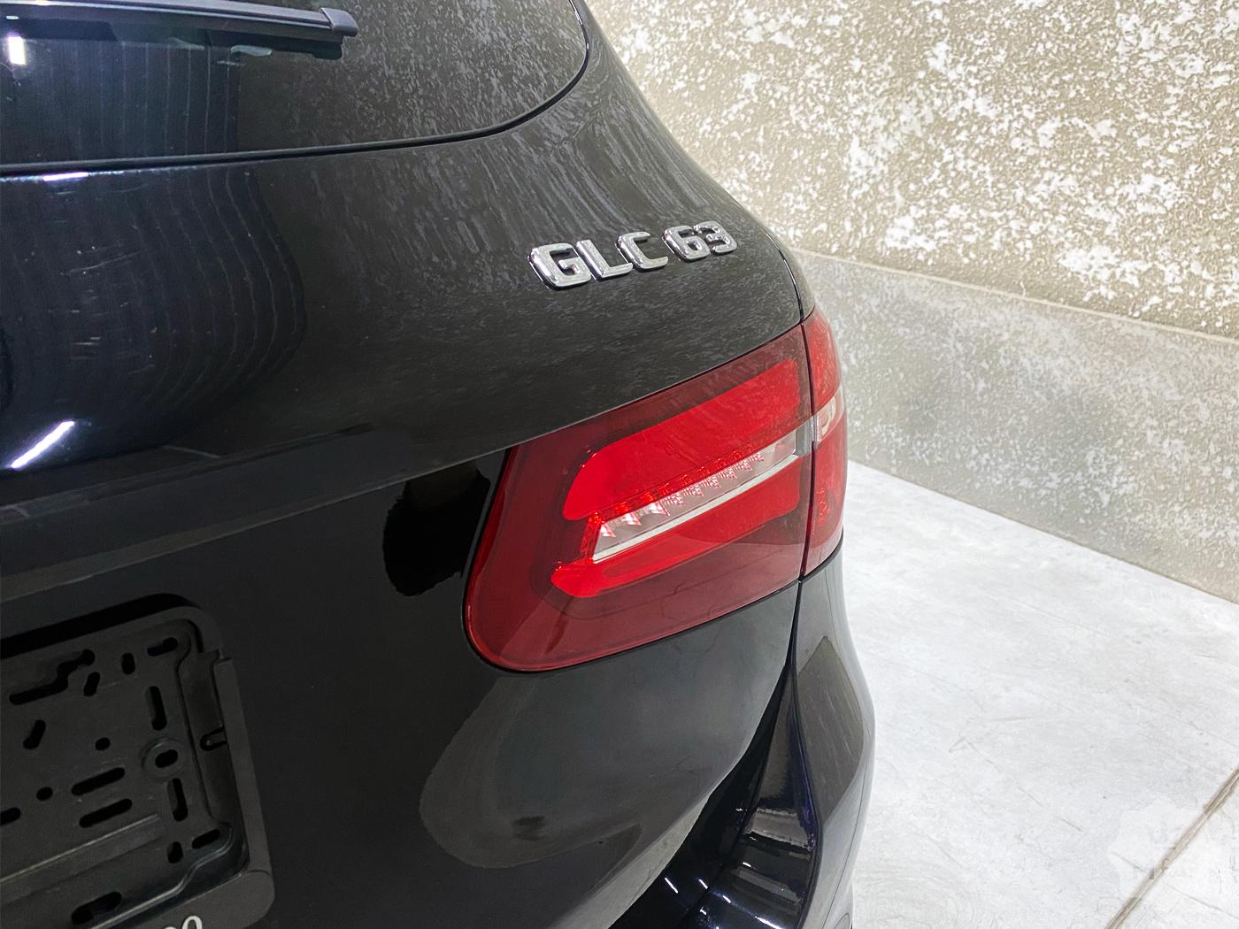 Продажа заряженного кроссовера Mercedes-Benz GLC 63 AMG '2018 в Киеве