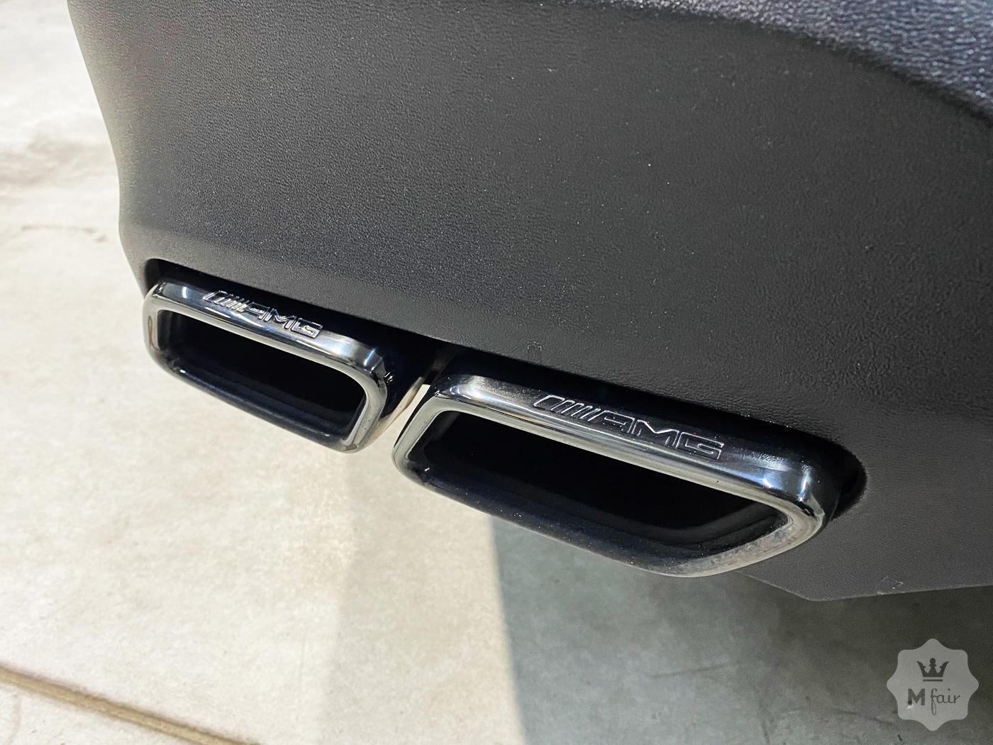 Продажа заряженного кроссовера Mercedes-Benz GLC 63 AMG '2018 в Киеве