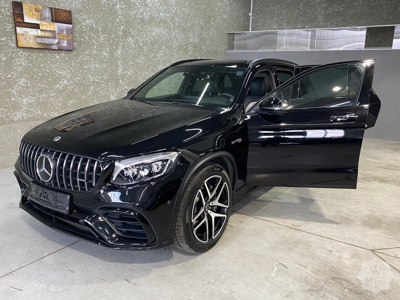 Продажа заряженного кроссовера Mercedes-Benz GLC 63 AMG '2018 в Киеве