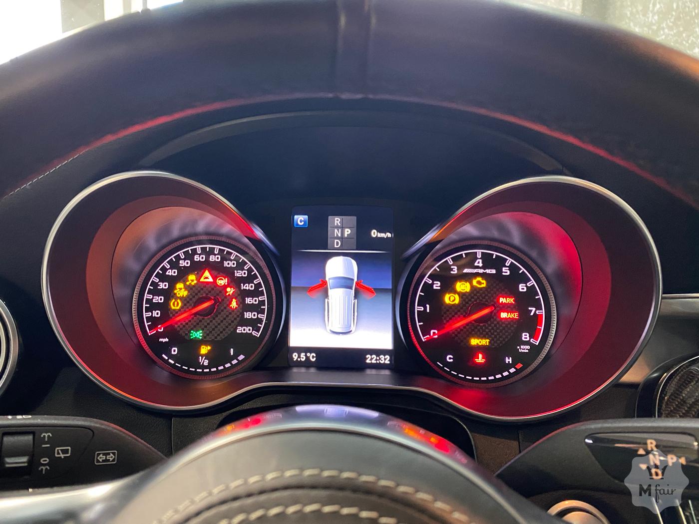 Продажа заряженного кроссовера Mercedes-Benz GLC 63 AMG '2018 в Киеве