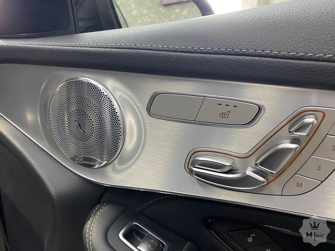 Продажа заряженного кроссовера Mercedes-Benz GLC 63 AMG '2018 в Киеве