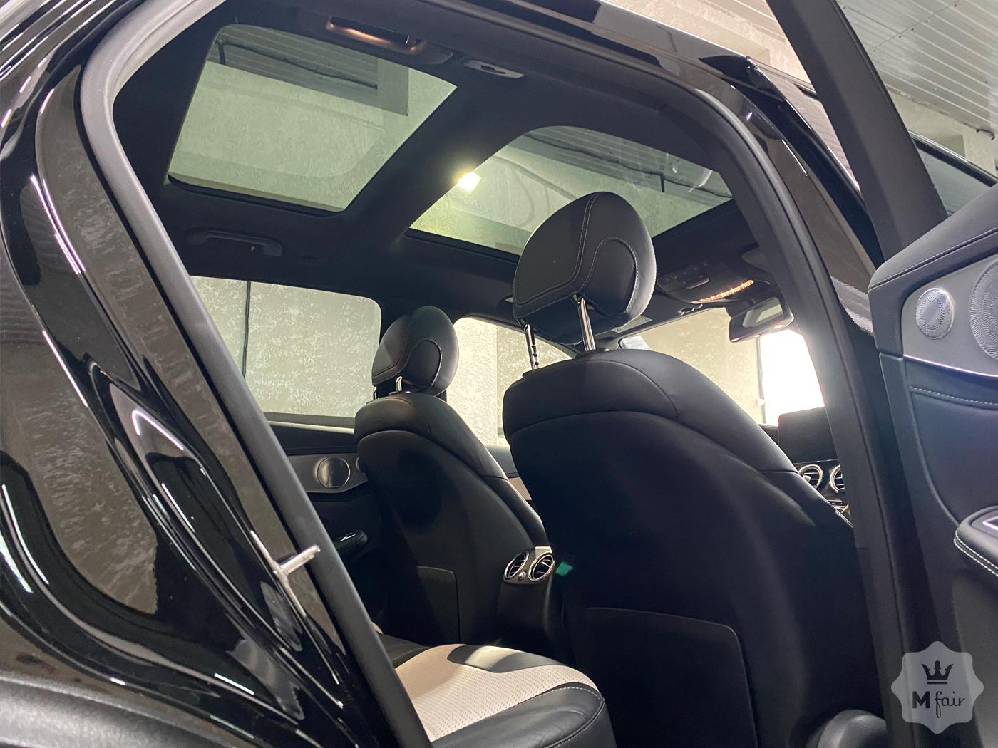 Продажа заряженного кроссовера Mercedes-Benz GLC 63 AMG '2018 в Киеве