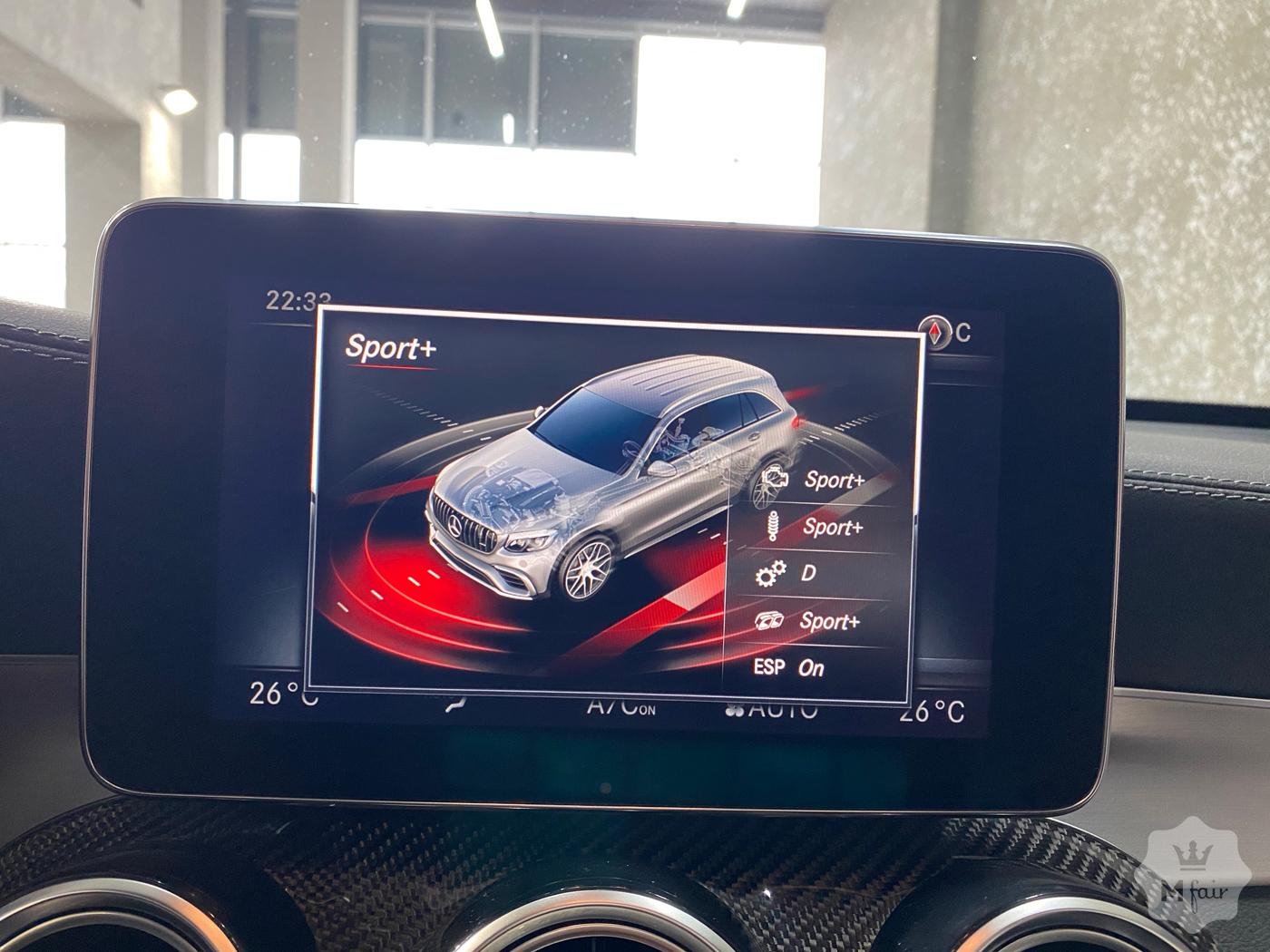 Продажа заряженного кроссовера Mercedes-Benz GLC 63 AMG '2018 в Киеве