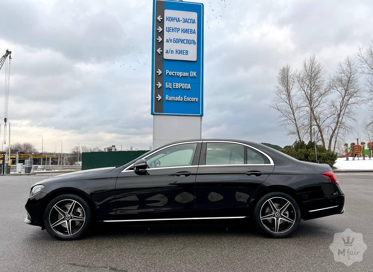 Продажа официального седана Mercedes-Benz E 220d 4MATIC (W213) '2019 в Киеве