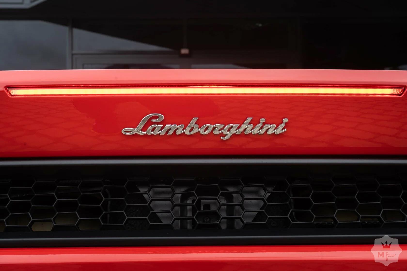 Продажа спорткара Lamborghini Huracan LP 580 RWD '2018 во Львове