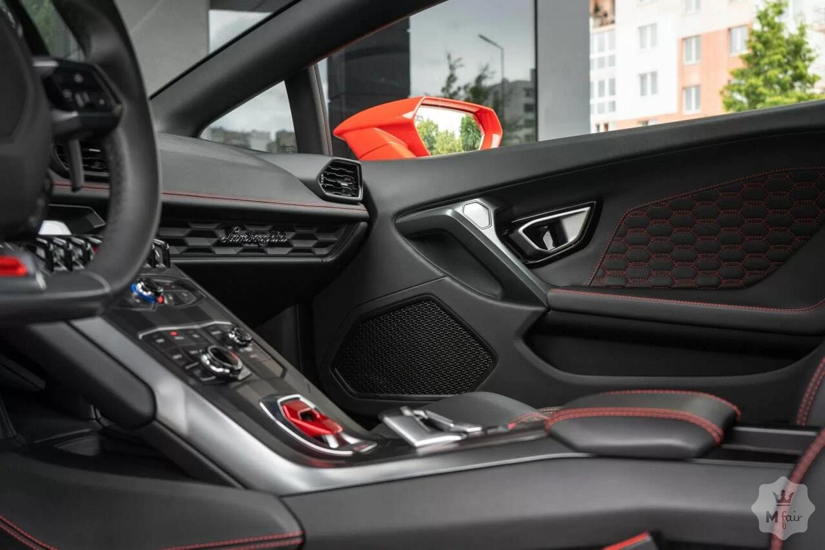 Продажа спорткара Lamborghini Huracan LP 580 RWD '2018 во Львове