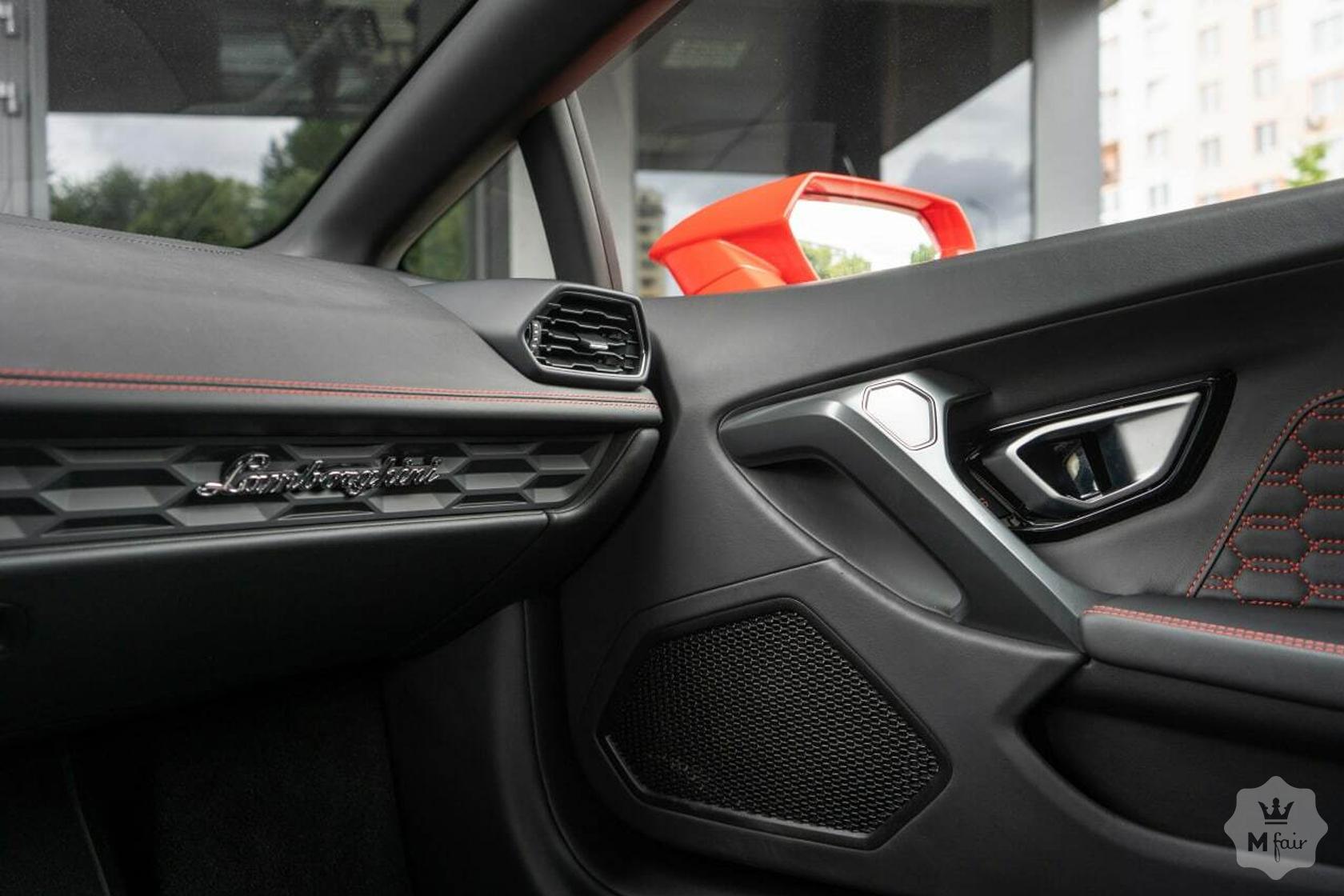 Продажа спорткара Lamborghini Huracan LP 580 RWD '2018 во Львове