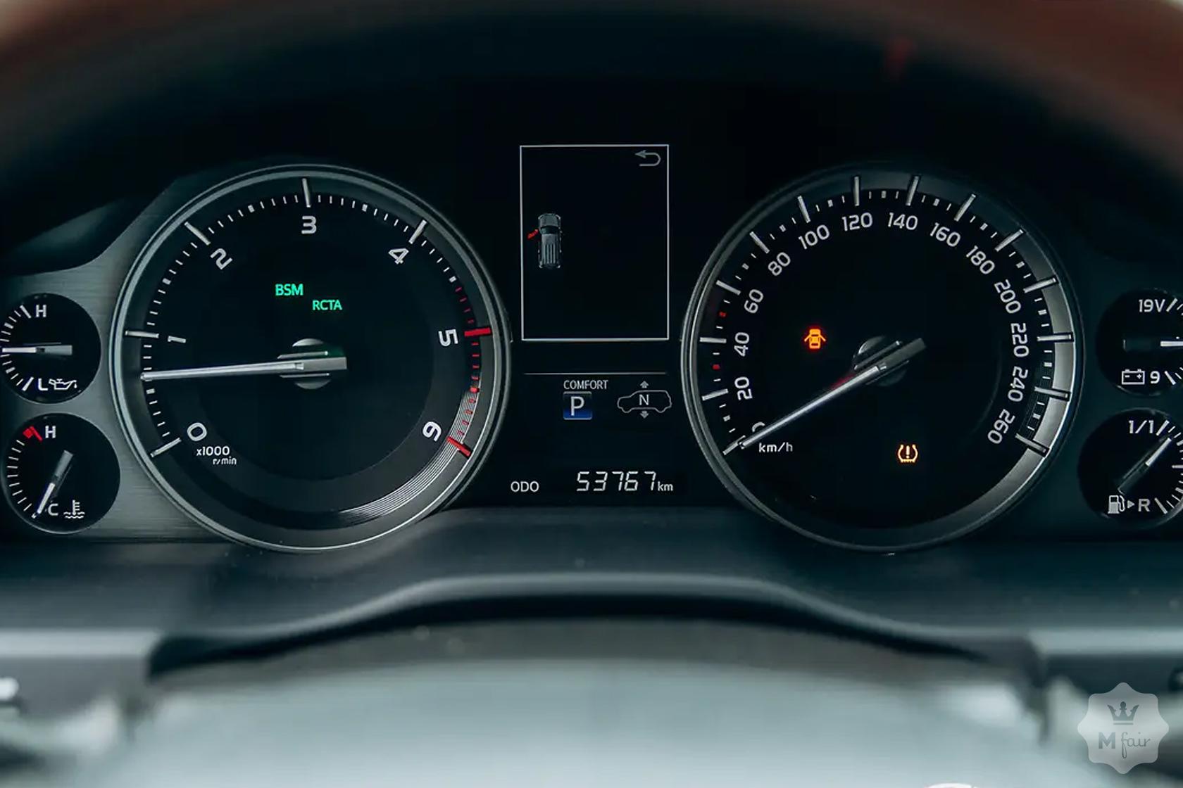 Продажа внедорожника Toyota Land Cruiser 200 Premium '2017 в Днепре