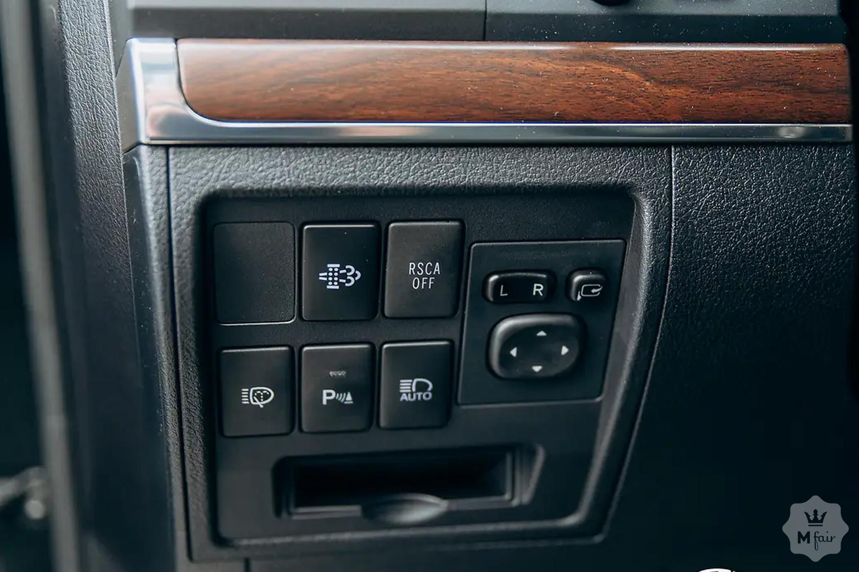 Продажа внедорожника Toyota Land Cruiser 200 Premium '2017 в Днепре