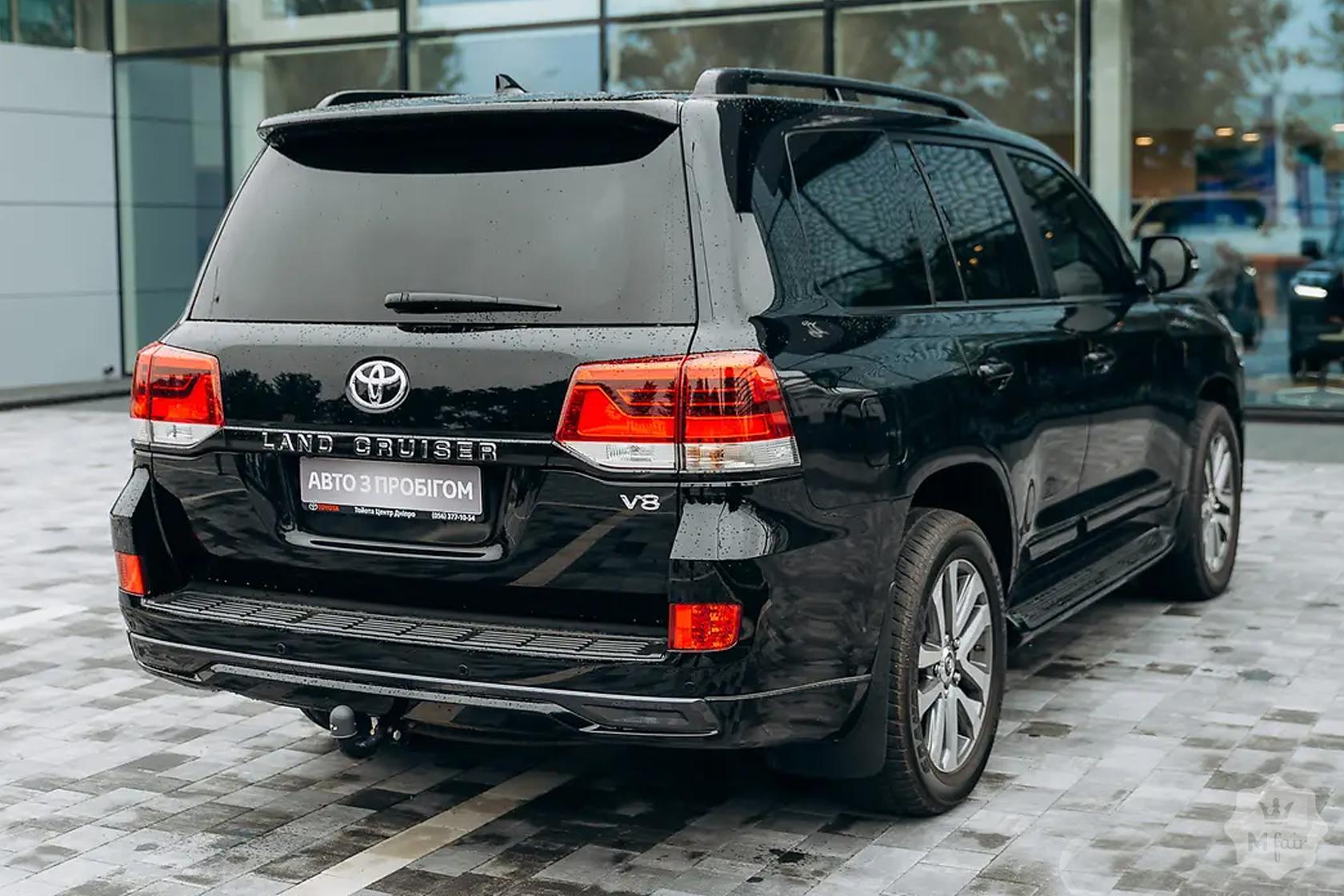 Продажа внедорожника Toyota Land Cruiser 200 Premium '2017 в Днепре