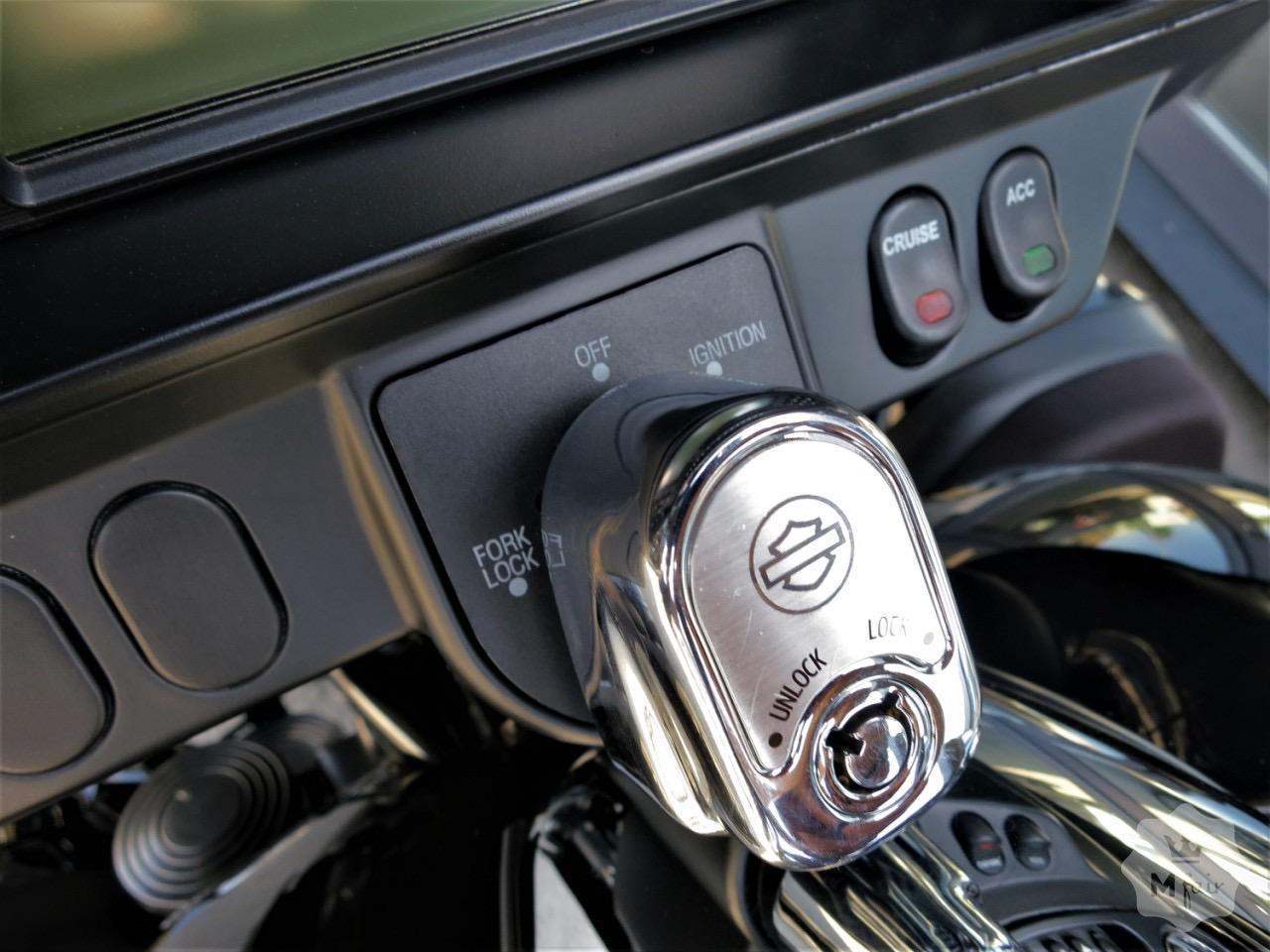 Продажа Harley-Davidson Street Glide '2013 в Киеве